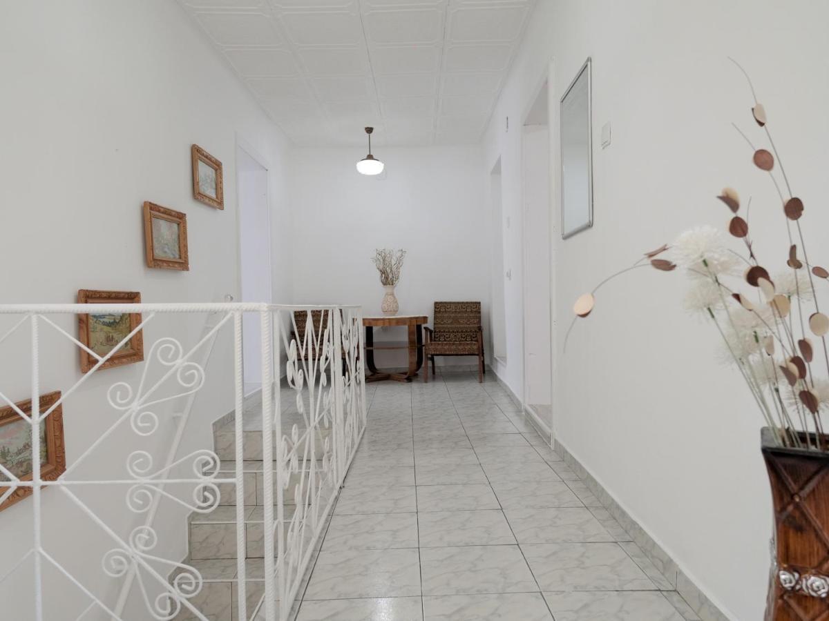 Вилла Casa Fery Бэиле-Еркулане Экстерьер фото